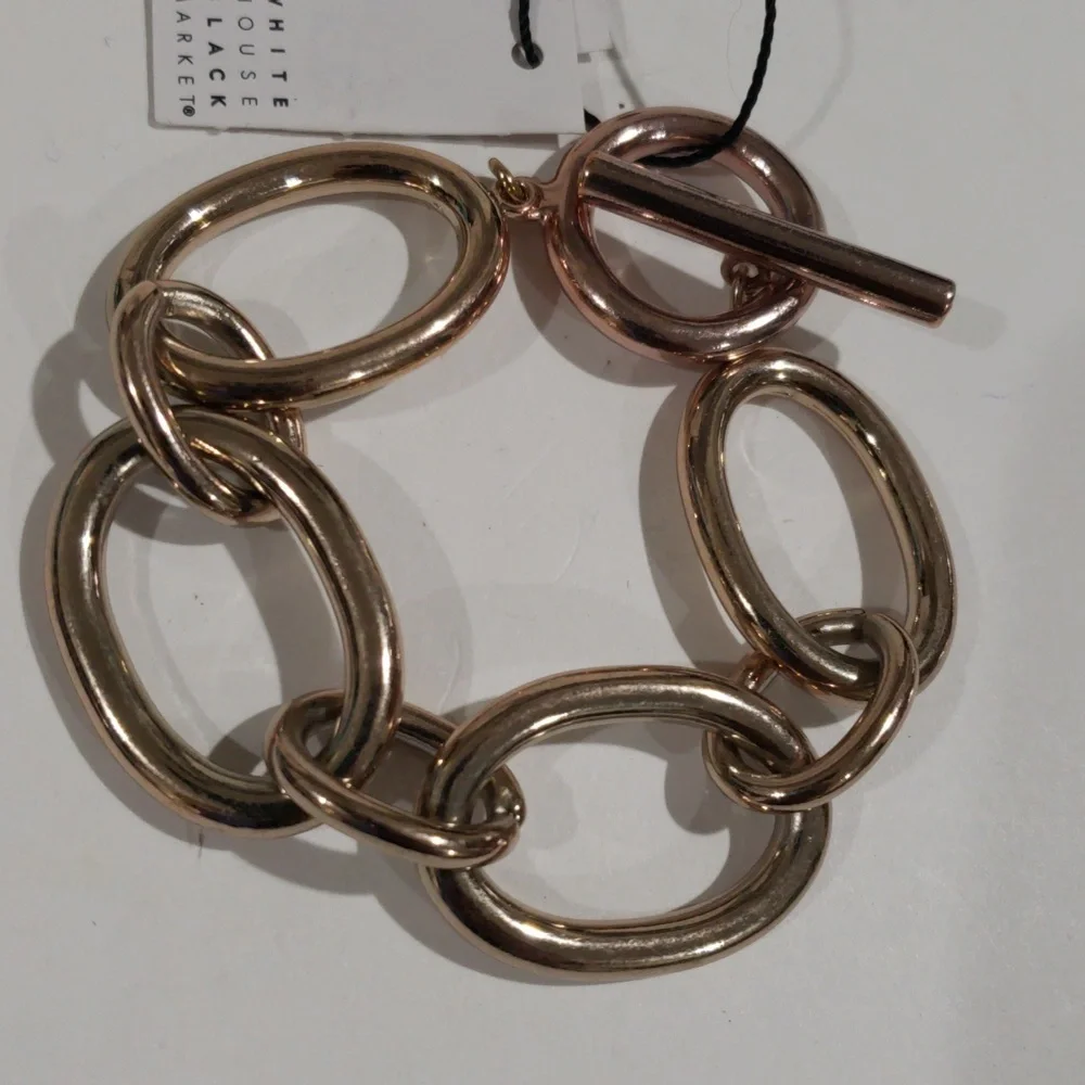 White House Black Market Chunky Hoop Bracelet Gold Womens Fashion Jewelry